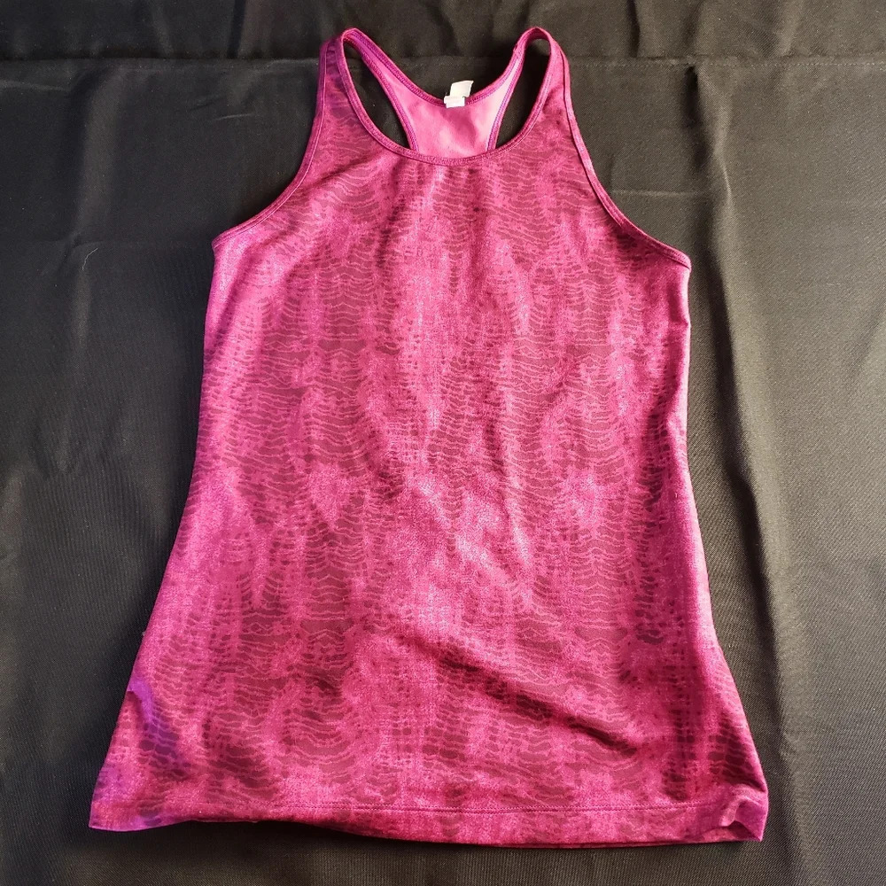 Under Armour Racerback Pink Tank‎ Top Women’s Small